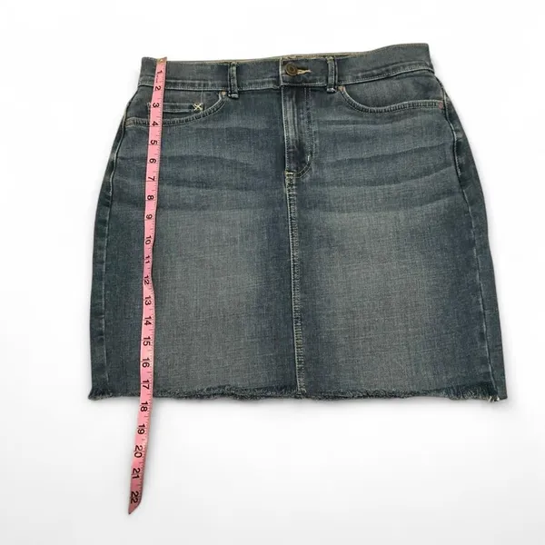 Lee Mini Denim Skirt With Raw Hem‎ - Image 2