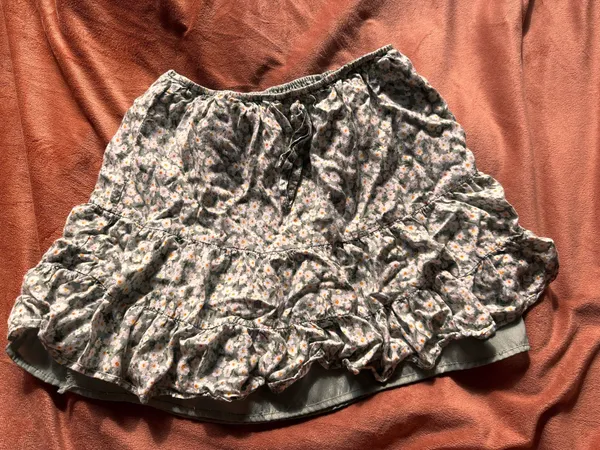 Urban Outfitters Mini Ruffle Floral Skirt small - Image 2