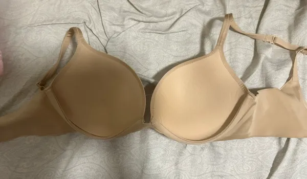 SKIMS Teardrop Bra - Image 4