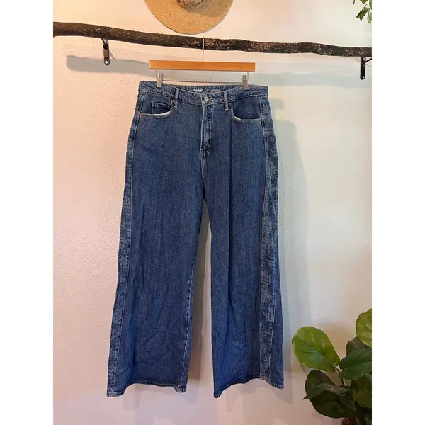 Old Navy Extra High Rise Wide Leg Denim Secret Pockets Jeans Size 12 - Image 2