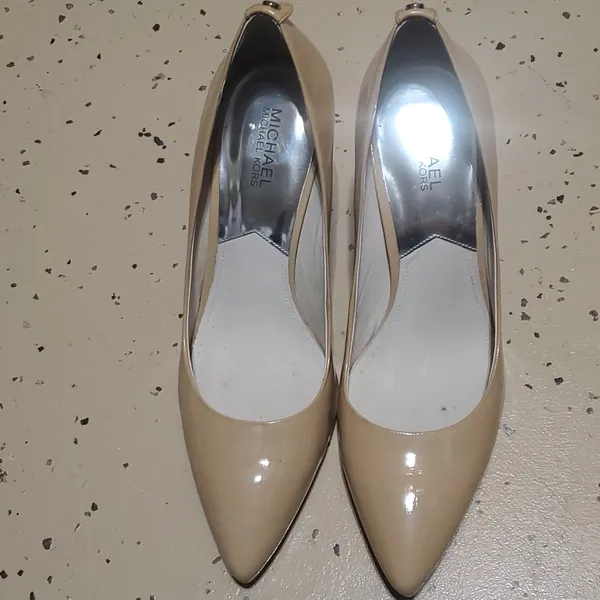 MICHAEL by MICHAEL KORS Nude Heels Size 10M - Image 2