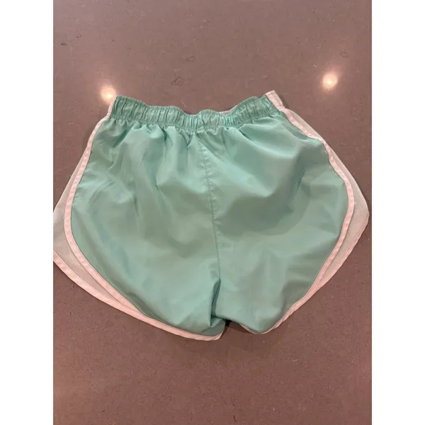 Nike running shorts women's size small,‎ athletic shorts - Image 4
