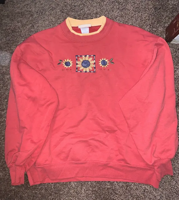 Top Stitch Embroidered Crewneck Multiple Size L - Image 2