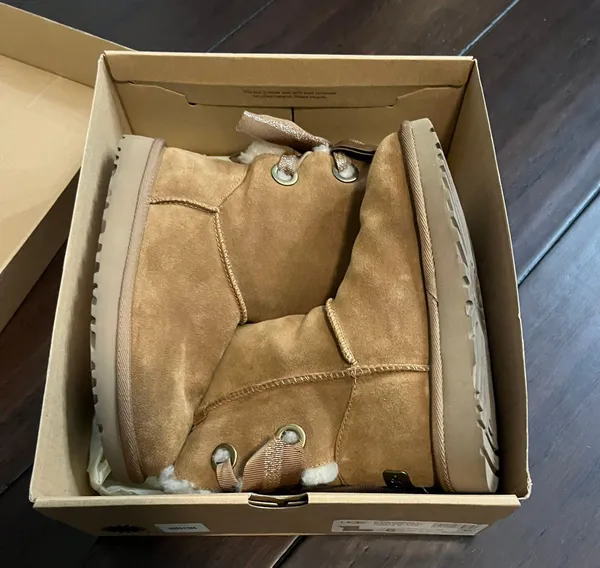Boots - Image 3