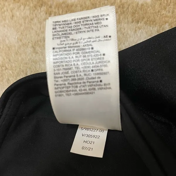 Athleta elation shine tight in black women’s size XS - Image 9