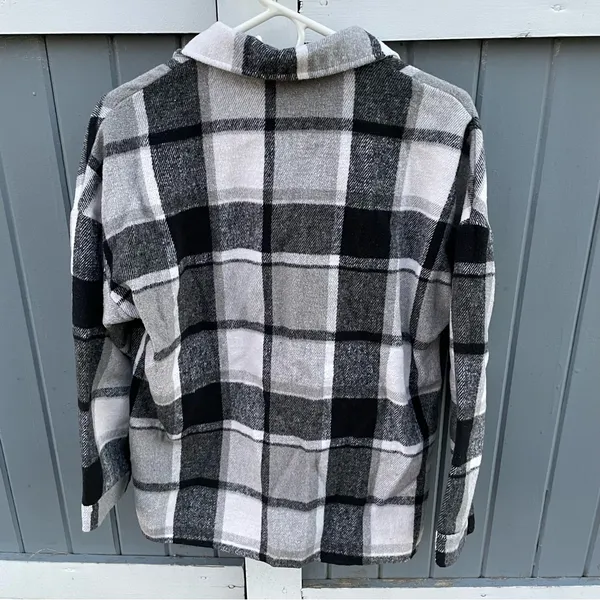 UNISHE Black‎ and White Plaid Fleece Shacket Black Size M - Image 2