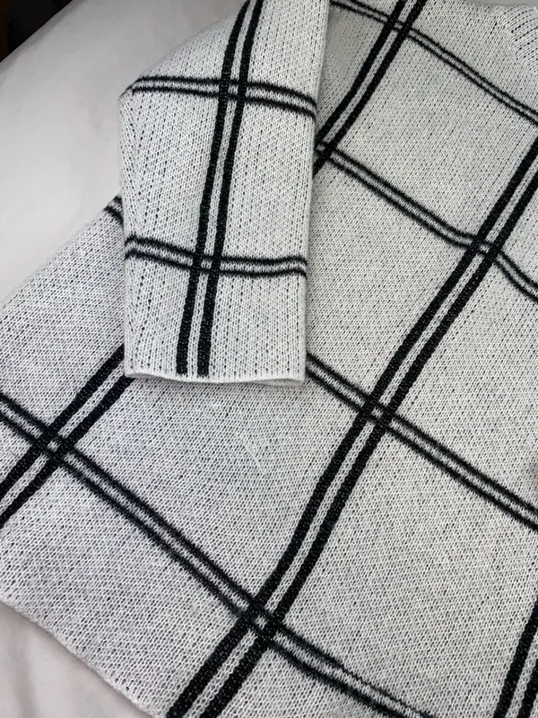 Sweater Gray Size L - Image 4