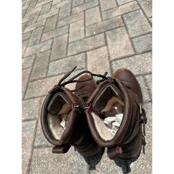 UGG Women's Kesey Waterproof Boots Size 8 - Image 3