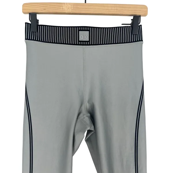 Alo‎ Yoga Airlift High-Waist 7/8 Line Up Leggings Winter Frost Size Medium - Image 6