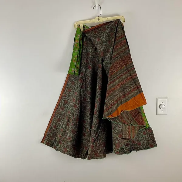 Reversible Maxi Wrap Skirt BINS120 Green - Image 2