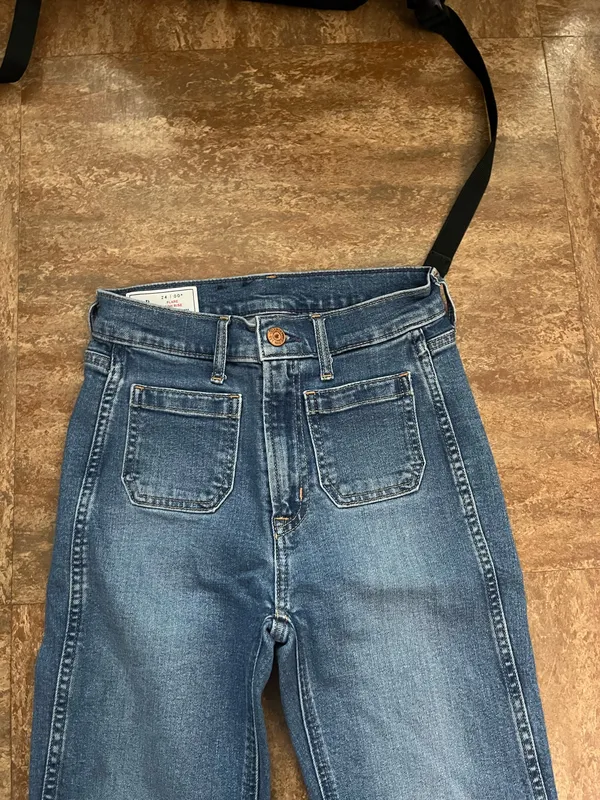 High-Rise Flare Gap Jeans 70s - Image 4