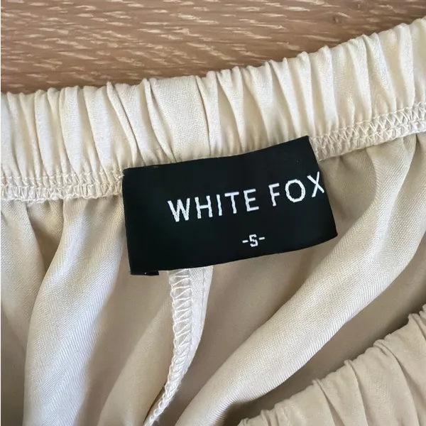 White Fox Pants Wide Leg Size S Pale Butter Yellowy Beige - Image 2