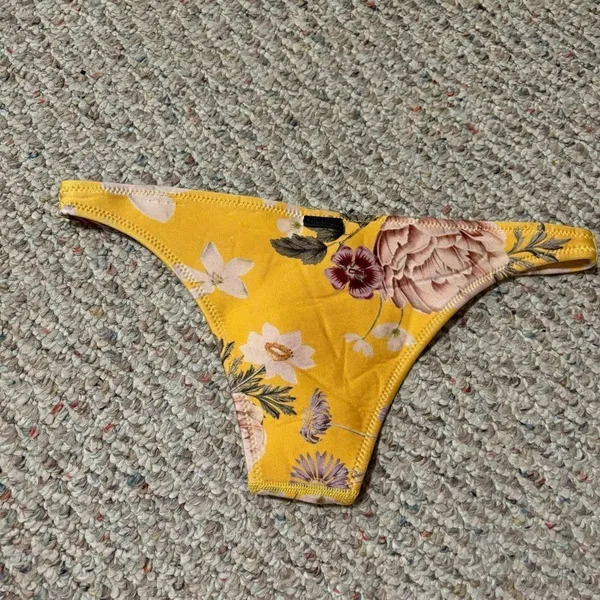 TRIANGL Fiore Giallo swimwear floral neoprene Bikini Swim Bottoms- Size Small - Image 2