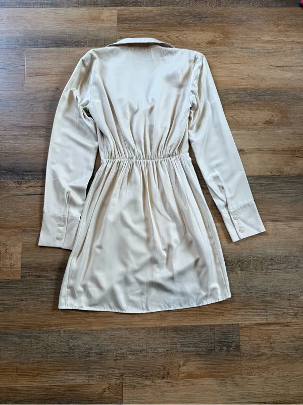 Abercrombie & Fitch Cream Wrap-Style Mini Dress Size XXS - Image 2