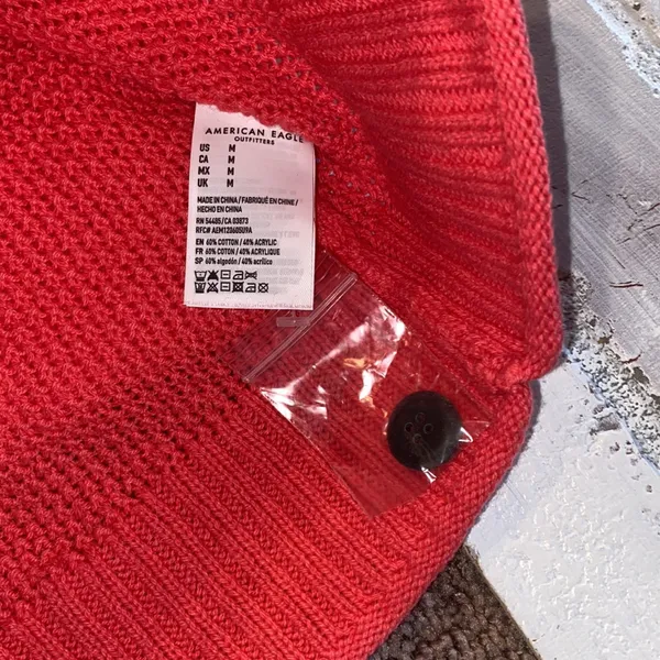 American eagle chunky knit button front pink sweater - Image 7