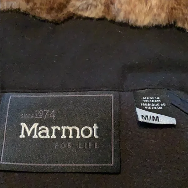 Marmot Navy Blue Jacket with Faux Fur Hood size MD - Image 6