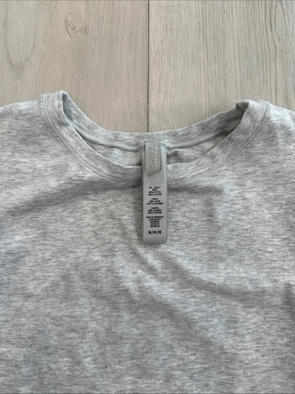 SKIMS Heather Gray Long Sleeve Crew Neck Top - Image 2