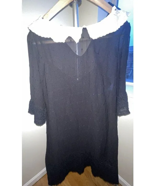 NWT Vintage Black Sheer Collared Short Sleeve Blouse. Size Medium. Retail At $49 - Image 2