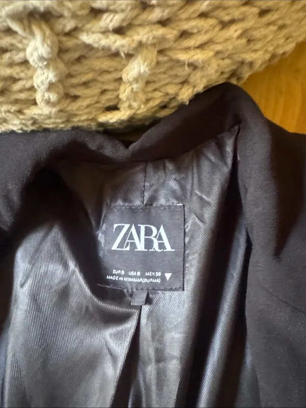 Zara Black Oversized Single-Button Blazer - Image 2