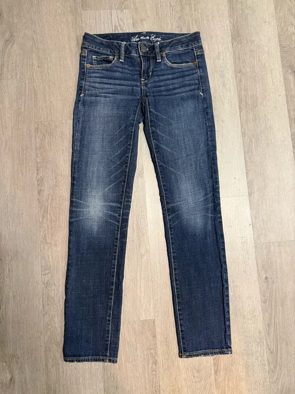 American eagle skinny jeans  - Image 2
