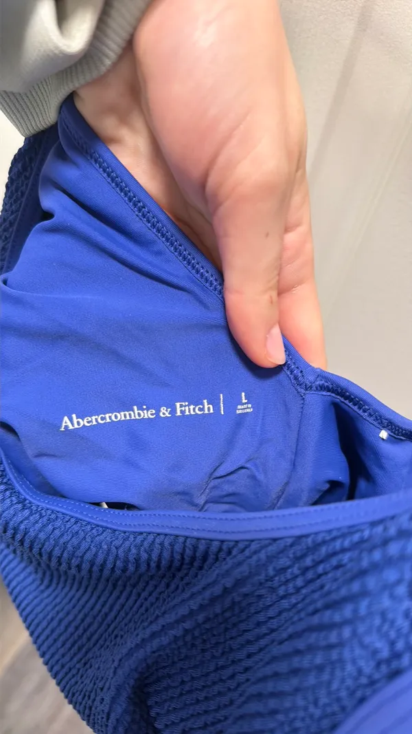 Abercrombie and Fitch Blue One Piece Bathingsuit - Image 3
