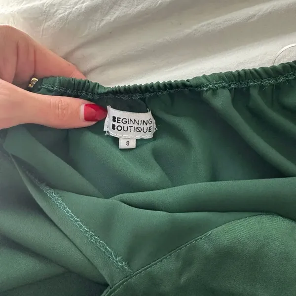 Beginning Boutique Elegant Green Satin Dress - Image 3