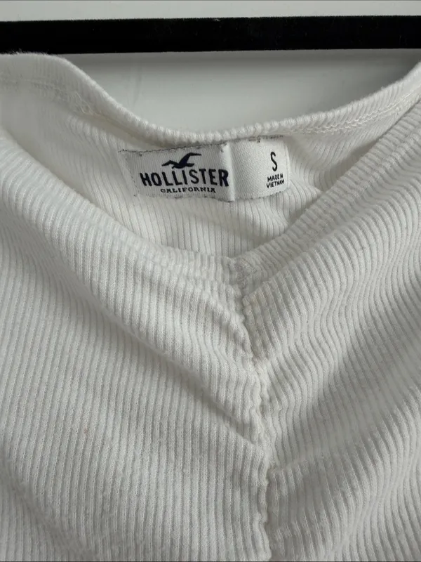 Hollister White Ruched V-Neck Long Sleeve Top - Image 3