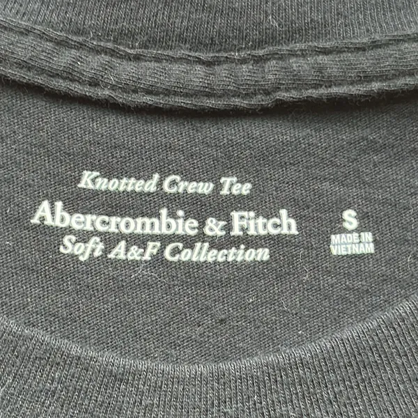 Abercrombie & Fitch Soft A&F Collection Black Fitted Short Sleeve Tee size S - Image 7