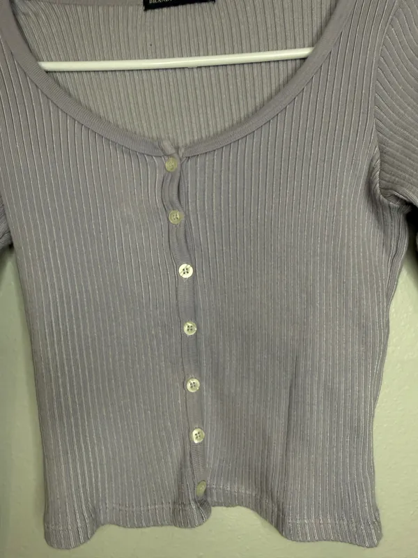 Brandy Melville Crop Long Sleeve Top - Image 2