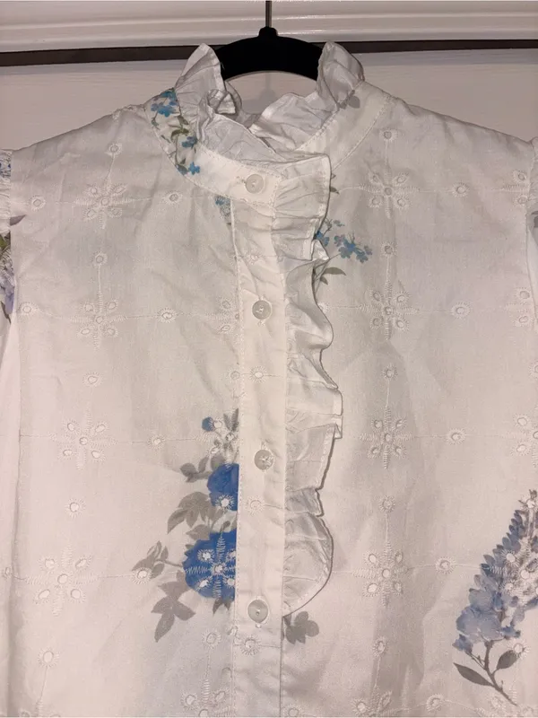 entro White Floral Eyelet Puff-Sleeve Shirt Dress Size S - Image 6