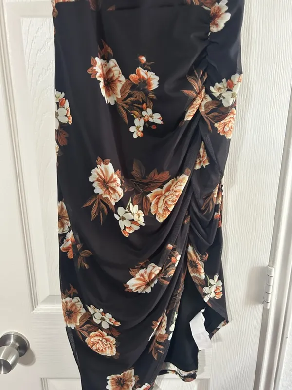 SHEIN Black Floral Ruched Midi Dress with Cream & Brown Blooms - Image 2