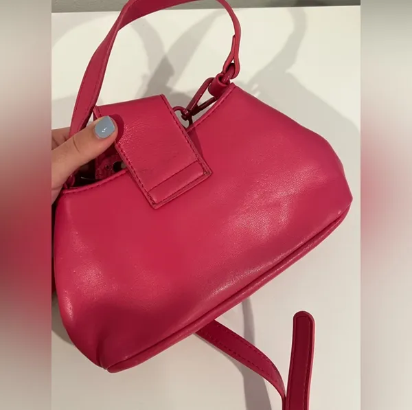 Forever 21 hot pink crossbody mini purse - Image 6