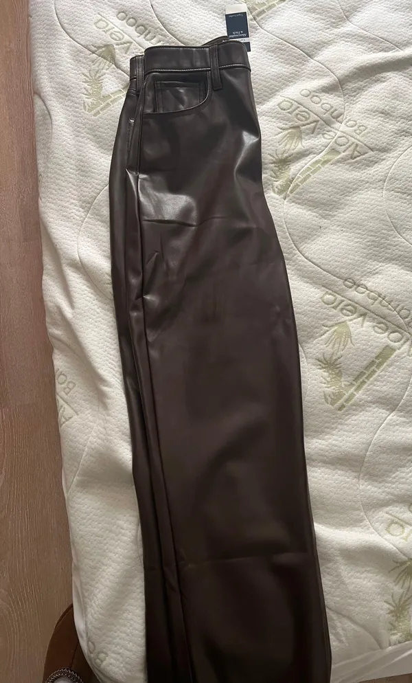 Abercrombie Curve Love Vegan Leather Pants - Image 2