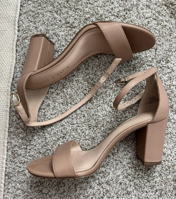 Kelly & Katie Heels Nude Block - Image 2