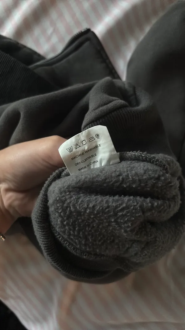 Amazon Quarter-Zip Pullover Grey - Image 3
