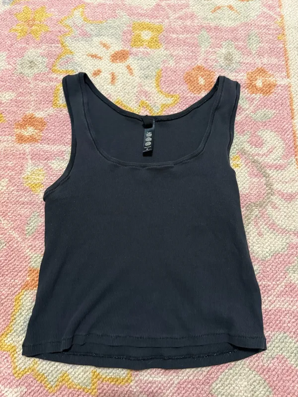 SKIMS Cotton Rib Tank - Image 2