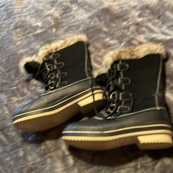 Merona by Target winter boots duck boot inspired - Image 7