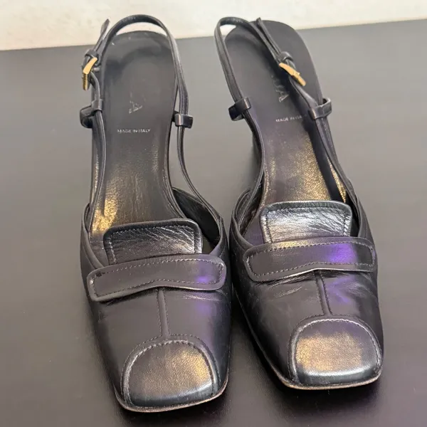 Vintage Prada Black Leather Square Toe Slingback Pump Size 35.5 Gold Buckle y2k - Image 2