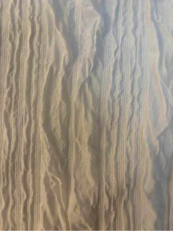 Sleeveless Textured White Tank Top - Classic Women's Top Size M - Image 5