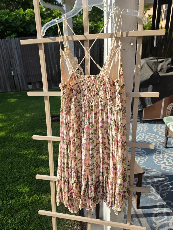 Free People Adella Floral Mini Dress in Cream and Pink | L - Image 6