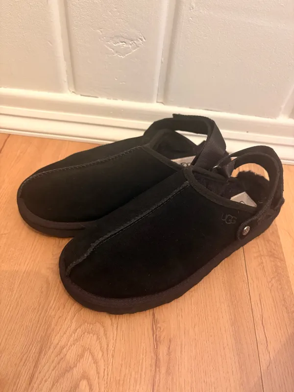 Ugg Slippers - Image 3