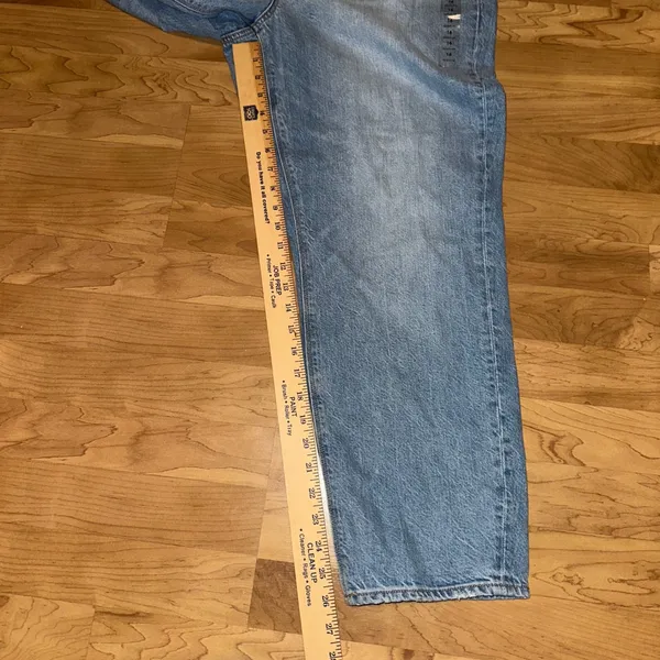 American Eagle Outfitters Mom Jeans High‎ Rise "blown out blue" Wash Size 16 - Image 6