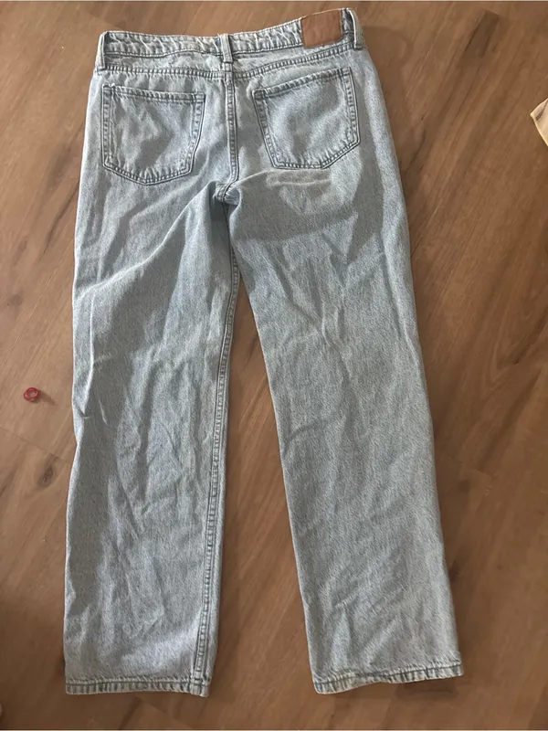Light Blue Distressed Women’s Jeans - Image 2