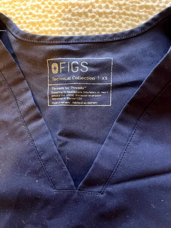Figs Navy V-Neck Scrub Top - Image 2
