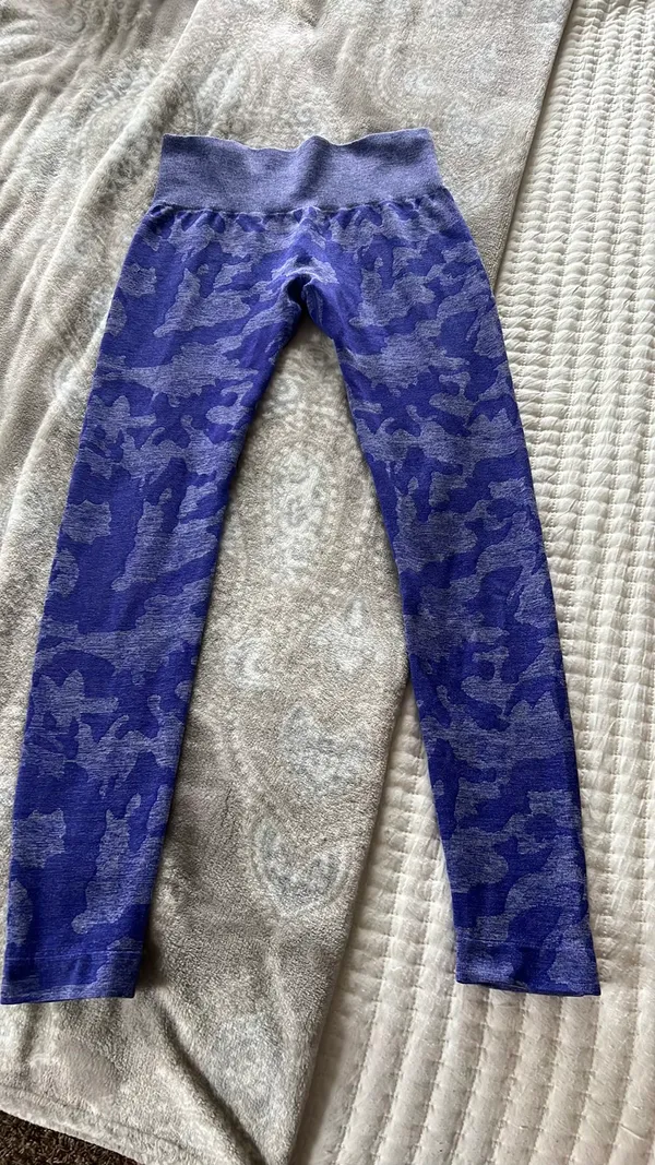 Yeoreo Seamless Leggings - Image 2