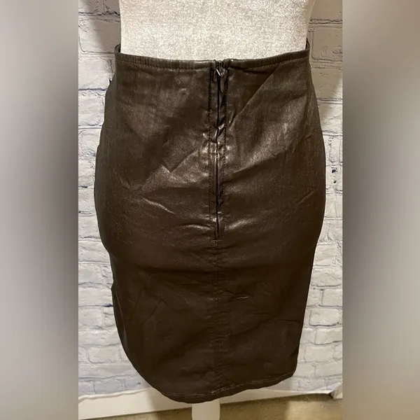 Zara Metallic Faux Leather Skirt With Stretch Size Small - Image 4