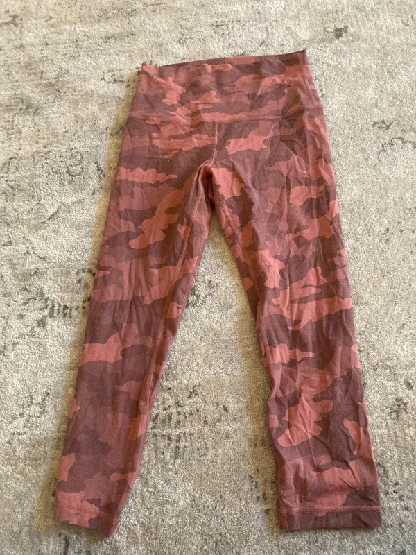 Pink camo Lululemon align leggings  - Image 2