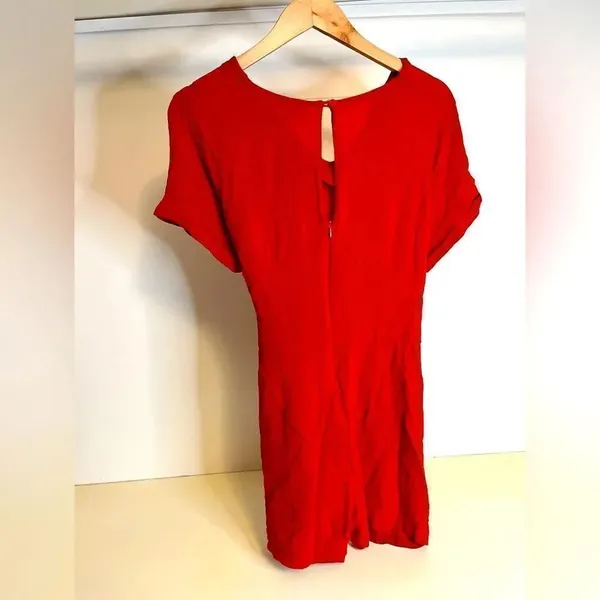 NWT- Good Luck Gem Short Sleeve V-Neck Belt Romper XL - fits like a large - Image 3