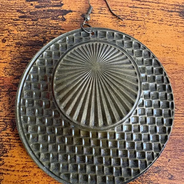 Source Unknown Vintage Leopard Print Bronze Hoop Earrings - Image 5