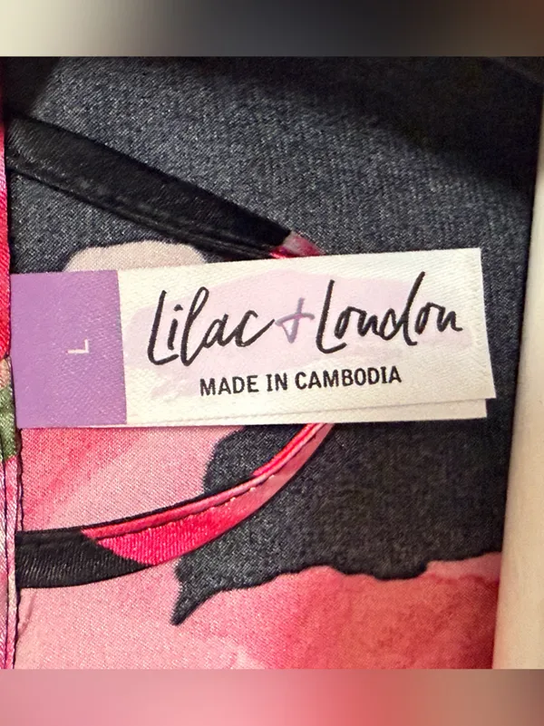 NWT Women's Lilac + London Floral Print Pink and Black Midi Wrap Robe L - Image 8